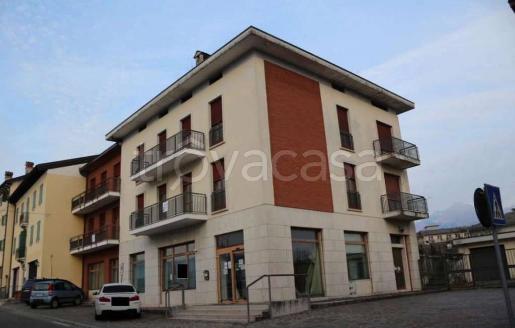 appartamento in vendita a Borgo Valbelluna in zona Mel
