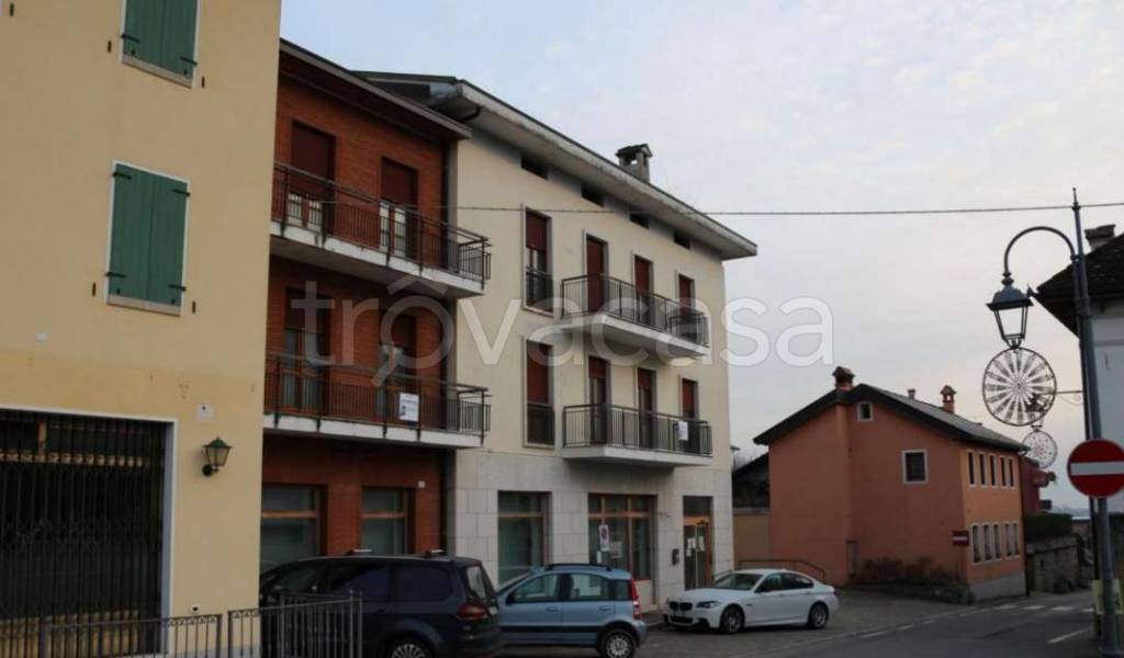 appartamento in vendita a Borgo Valbelluna in zona Mel