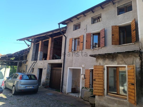 appartamento in vendita a Borgo Valbelluna in zona Pellegai