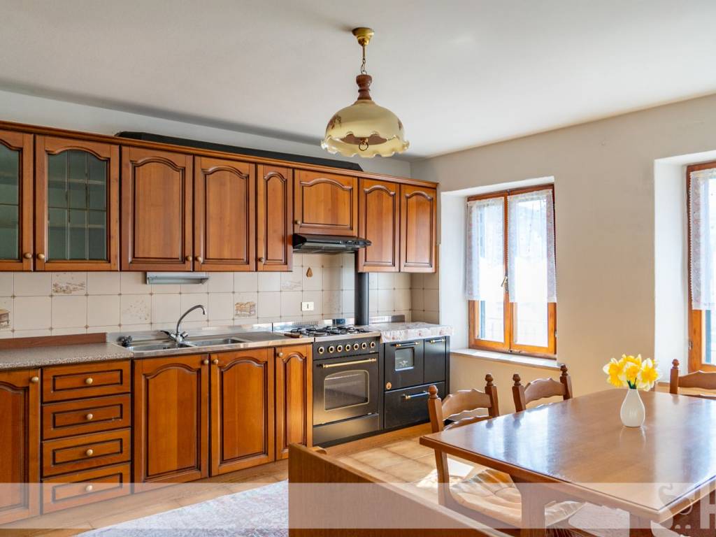 casa indipendente in vendita a Borgo Valbelluna in zona Corte