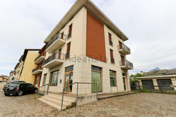 appartamento in vendita a Borgo Valbelluna in zona Mel