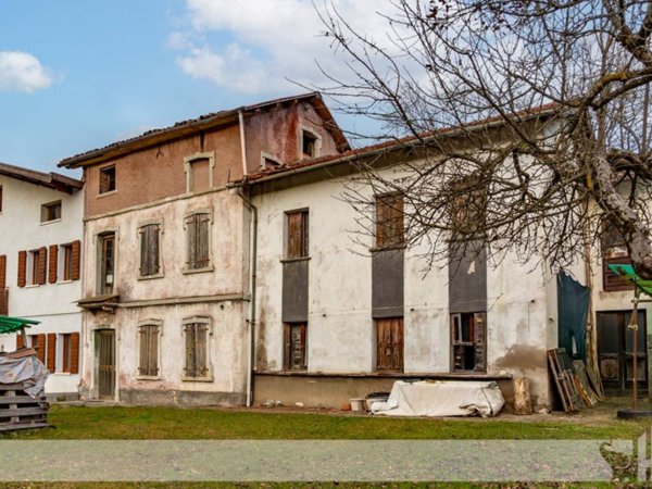 casa indipendente in vendita a Borgo Valbelluna in zona San Felice