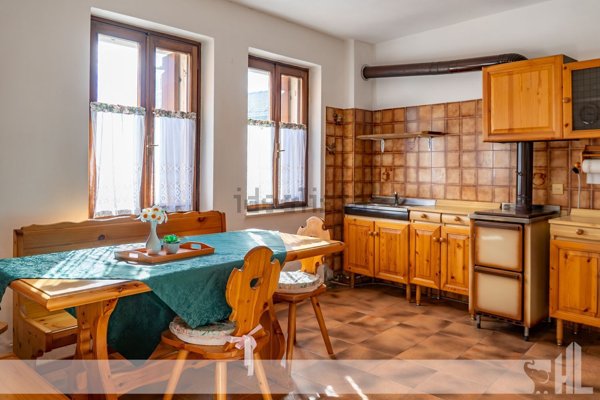 appartamento in vendita a Borgo Valbelluna in zona Stabie