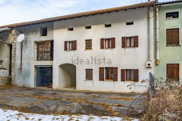 casa indipendente in vendita a Borgo Valbelluna in zona Cordellon