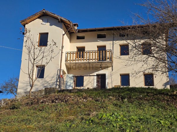 casa indipendente in vendita a Borgo Valbelluna
