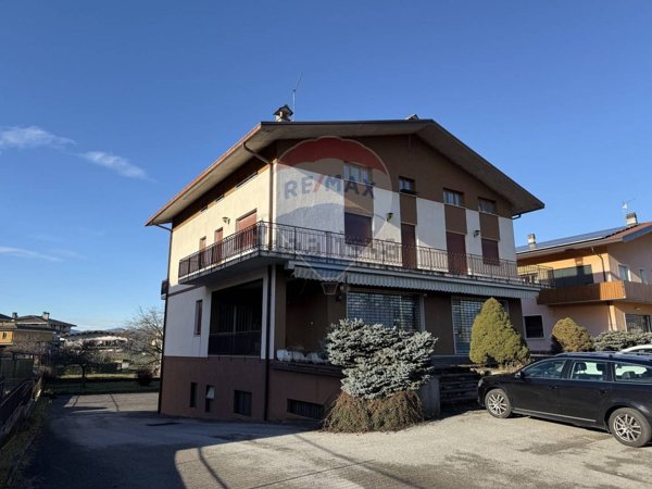 appartamento in vendita a Borgo Valbelluna in zona Mel