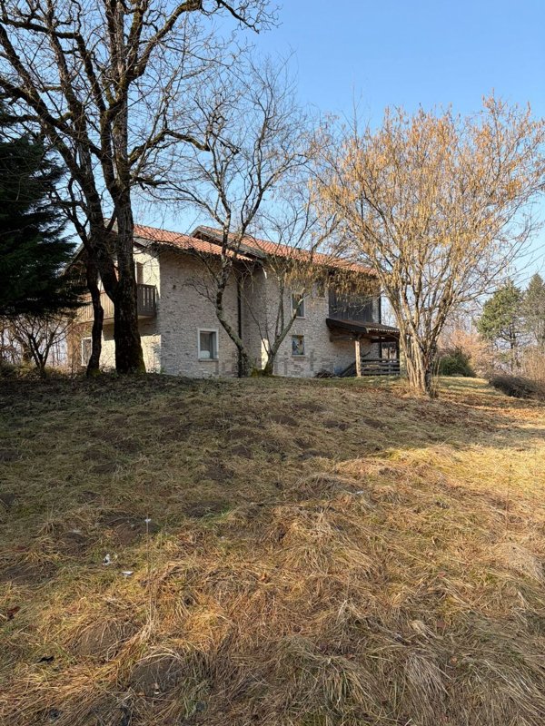 casa indipendente in vendita a Borgo Valbelluna