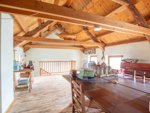 casa indipendente in vendita a Borgo Valbelluna