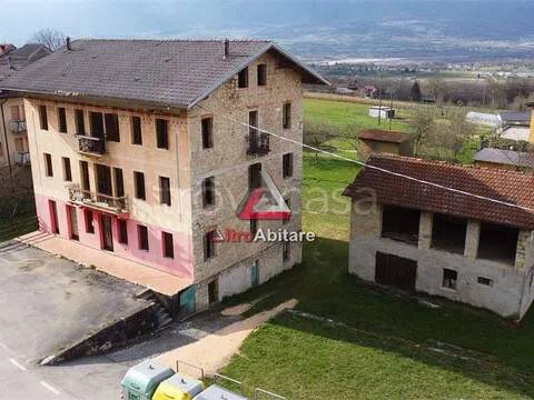 casa indipendente in vendita a Borgo Valbelluna