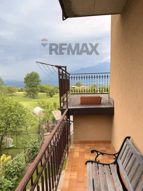 casa indipendente in vendita a Borgo Valbelluna in zona Carve