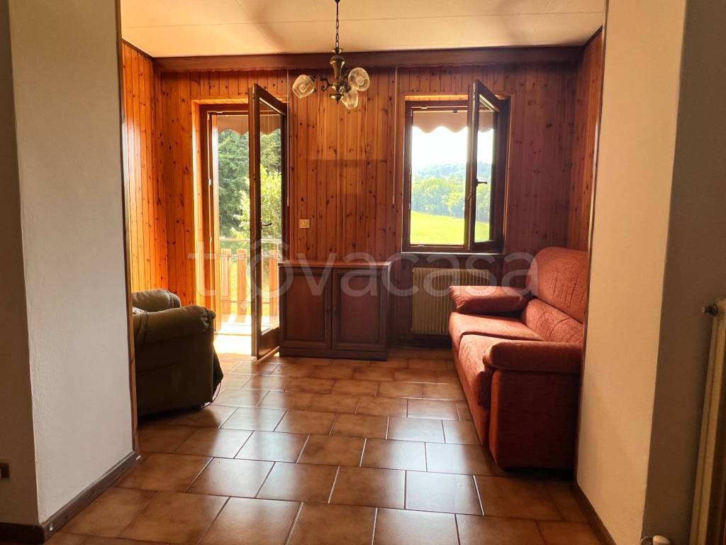 appartamento in vendita a Borgo Valbelluna in zona Frontin