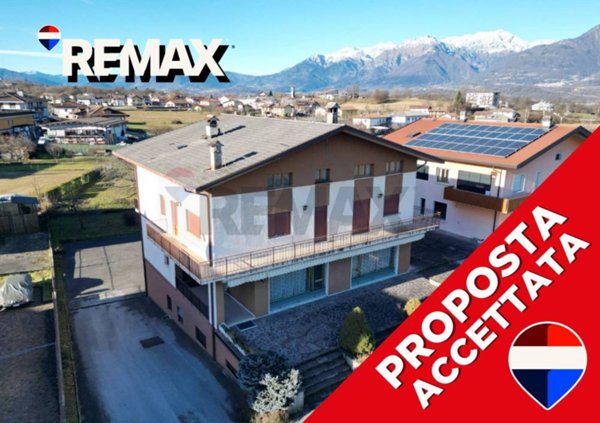 appartamento in vendita a Borgo Valbelluna in zona Villa di Villa