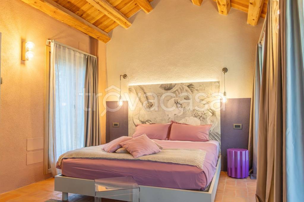 casa indipendente in vendita a Borgo Valbelluna in zona Tiago
