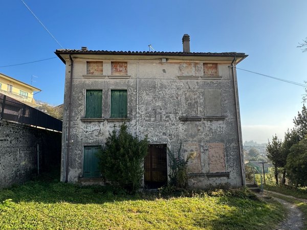casa indipendente in vendita a Setteville in zona Quero