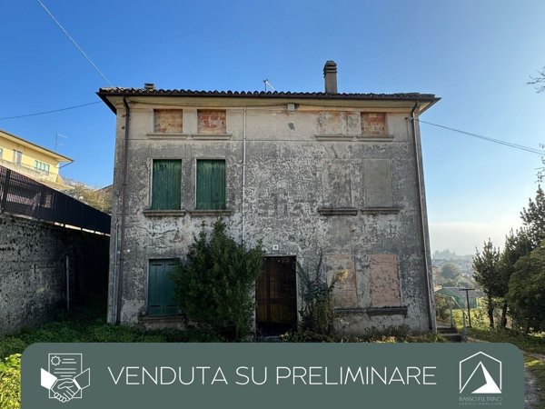 casa indipendente in vendita a Setteville in zona Quero