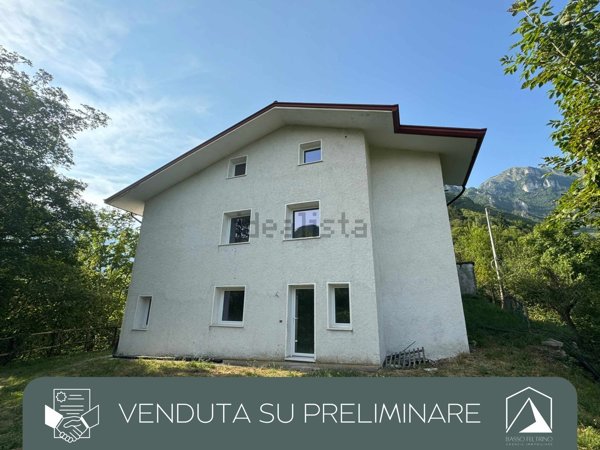 casa indipendente in vendita a Setteville in zona Schievenin