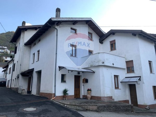 casa indipendente in vendita a Setteville in zona Quero Vas