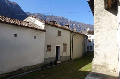 casa indipendente in vendita a Setteville in zona Vas