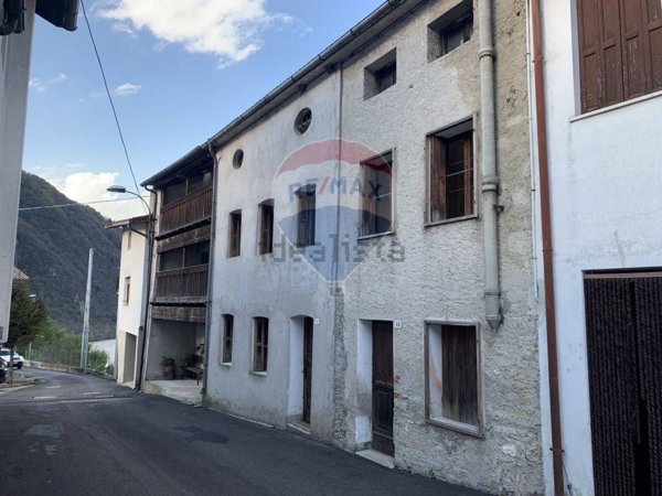 casa indipendente in vendita a Setteville in zona Quero Vas