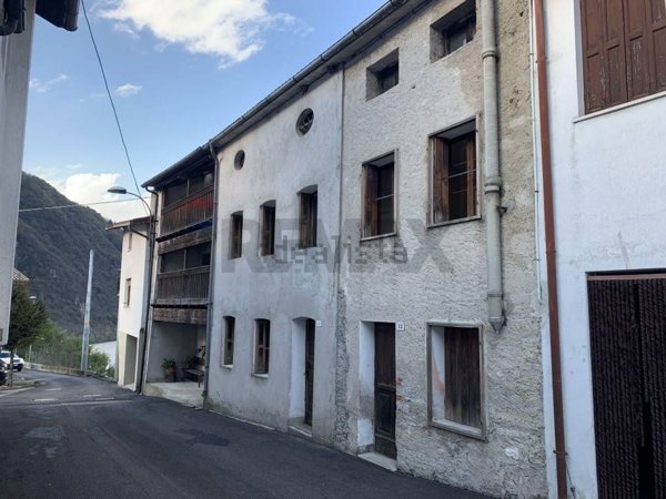 casa indipendente in vendita a Setteville in zona Quero Vas