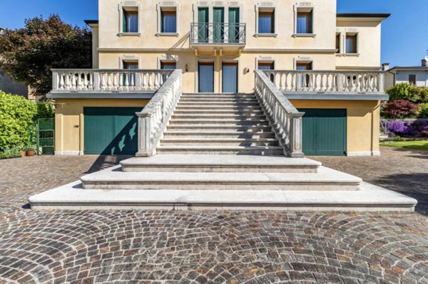casa indipendente in vendita a Setteville in zona Quero