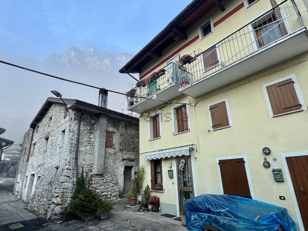 casa indipendente in vendita a Setteville in zona Carpen