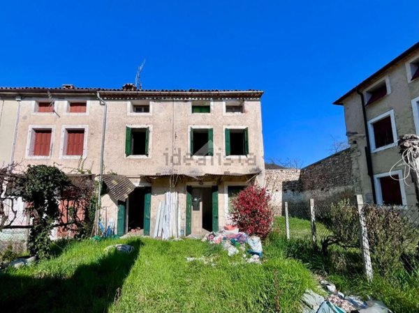 casa indipendente in vendita a Setteville in zona Alano di Piave