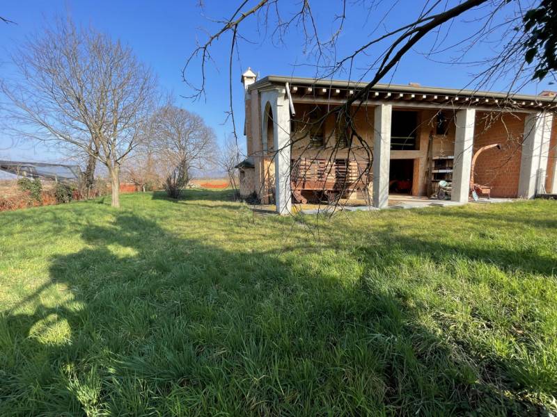 casa indipendente in vendita ad Altivole