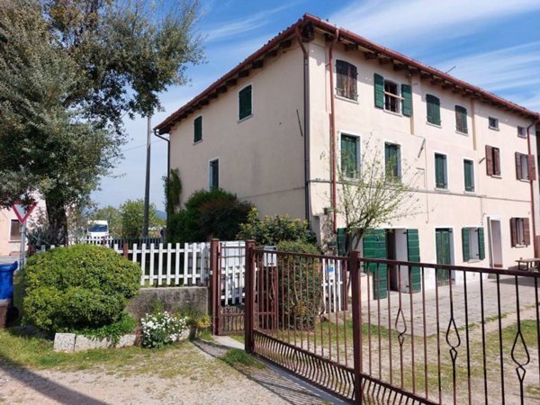 casa indipendente in vendita ad Altivole