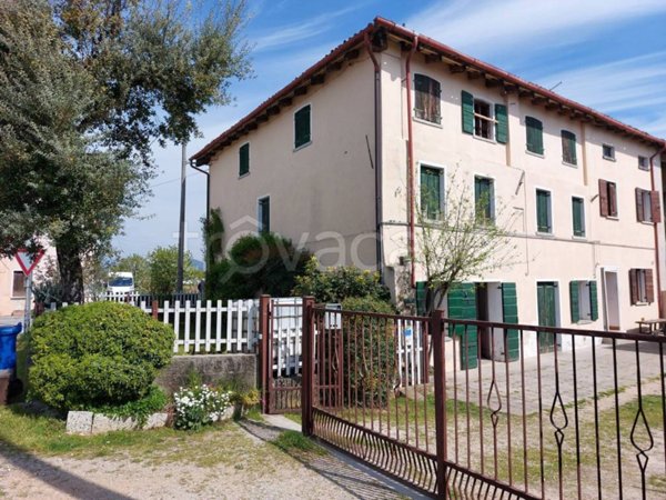 casa indipendente in vendita ad Altivole
