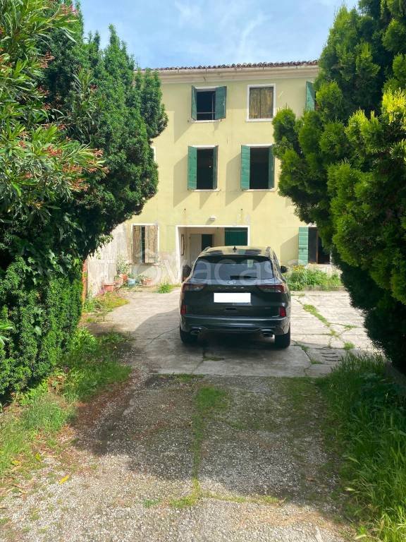 casa indipendente in vendita ad Altivole