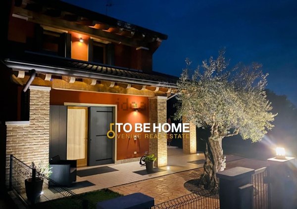 casa semindipendente in vendita ad Altivole