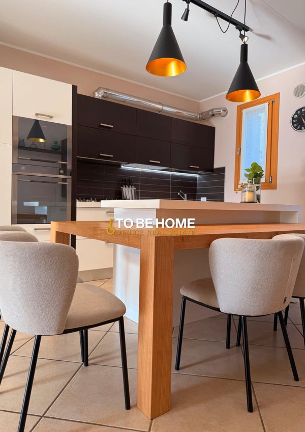 casa indipendente in vendita ad Altivole in zona Caselle