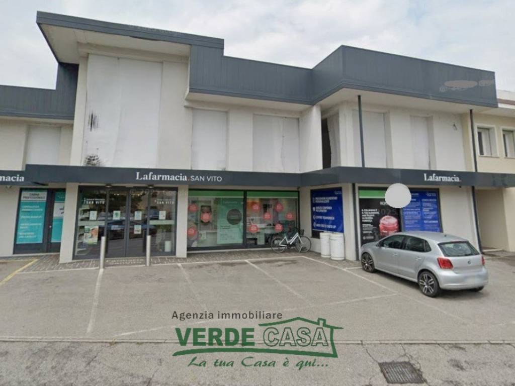 negozio in vendita ad Altivole in zona San Vito