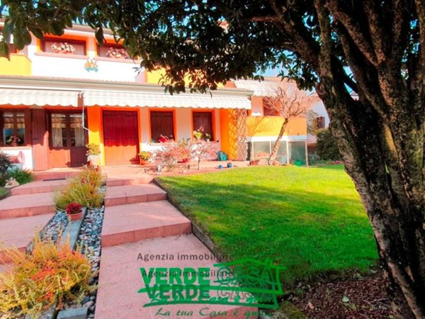 casa indipendente in vendita ad Altivole