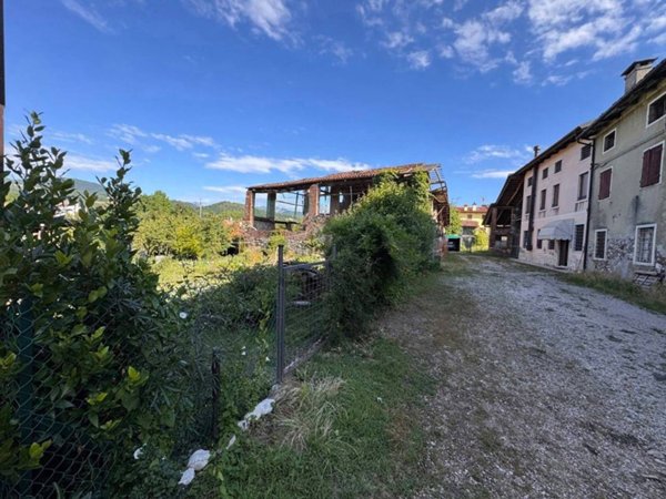 casa indipendente in vendita ad Altivole in zona San Vito