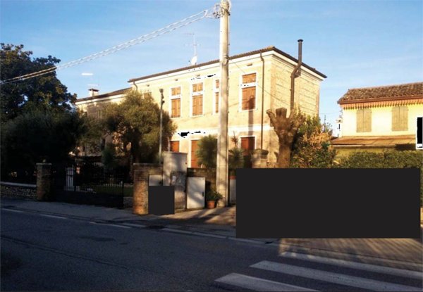 casa indipendente in vendita ad Altivole in zona Caselle