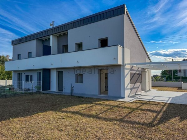 casa indipendente in vendita ad Altivole