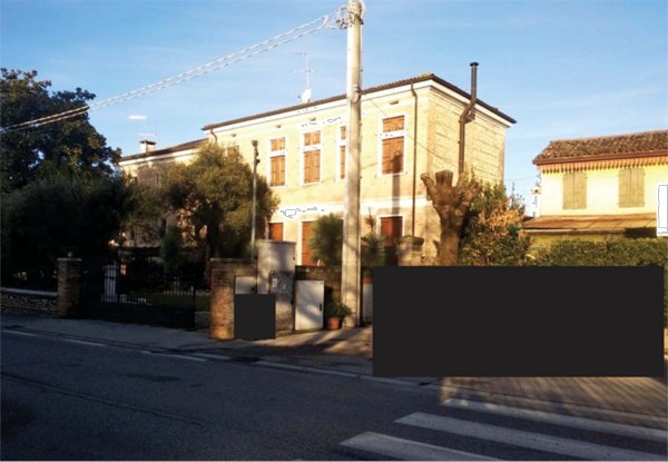 casa indipendente in vendita ad Altivole in zona Caselle