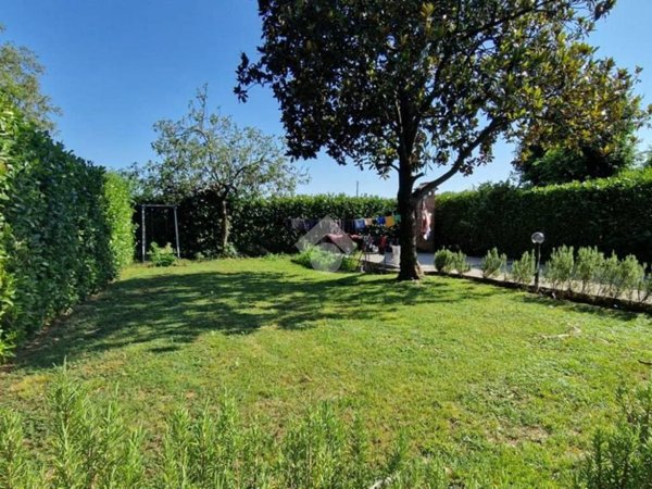 appartamento in vendita ad Altivole in zona San Vito