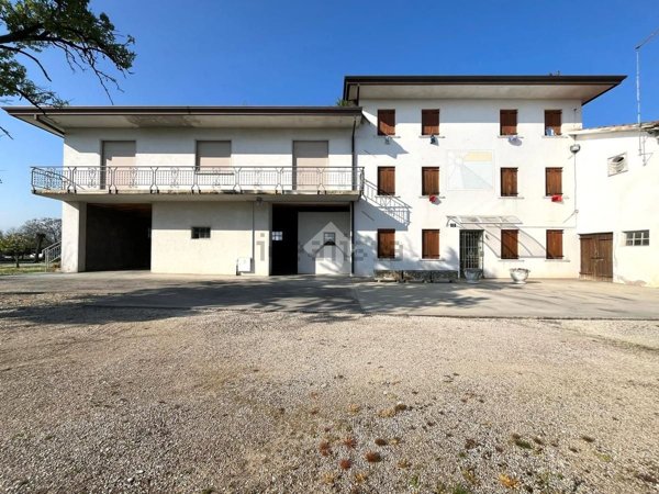 appartamento in vendita ad Arcade