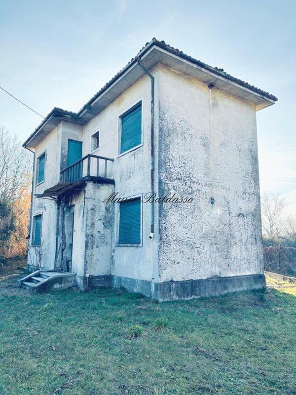 casa indipendente in vendita ad Arcade