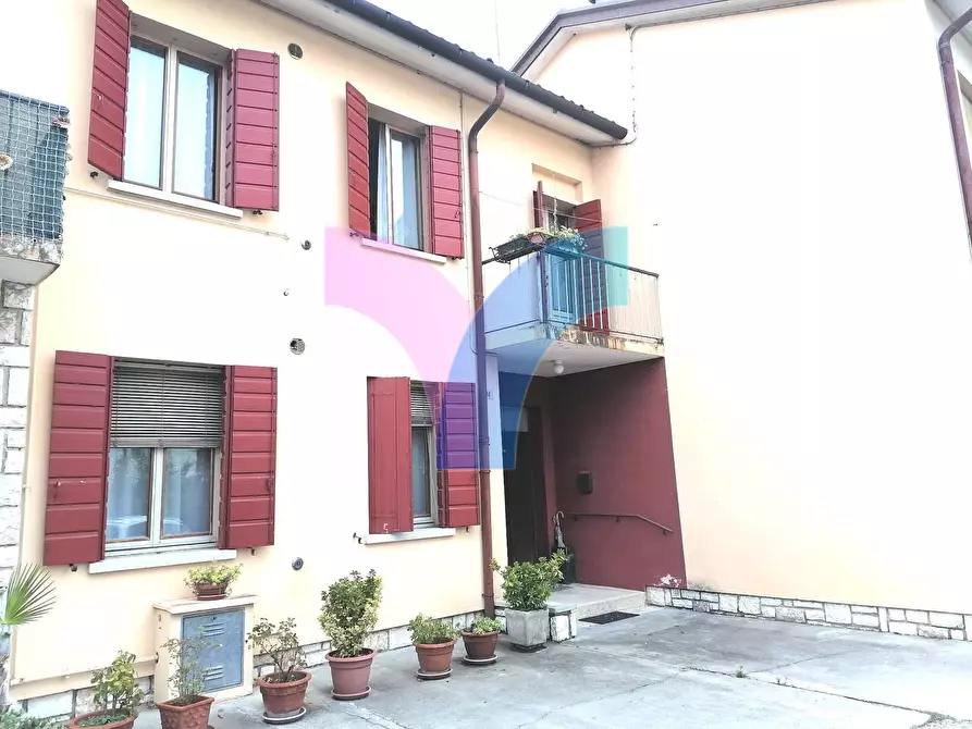 casa indipendente in vendita ad Arcade