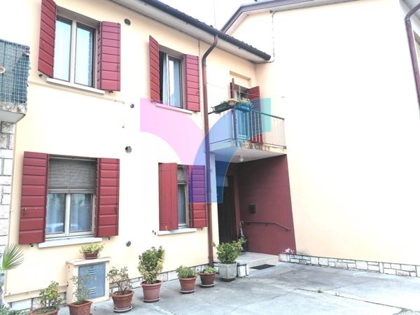 casa indipendente in vendita ad Arcade