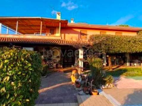 casa indipendente in vendita ad Arcade