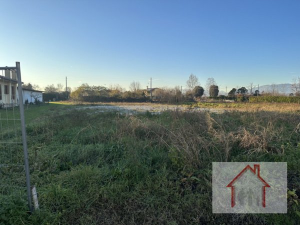 negozio in vendita ad Arcade