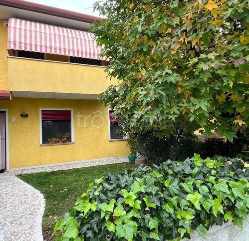 casa indipendente in vendita ad Arcade