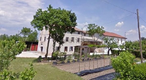 casale in vendita ad Arcade