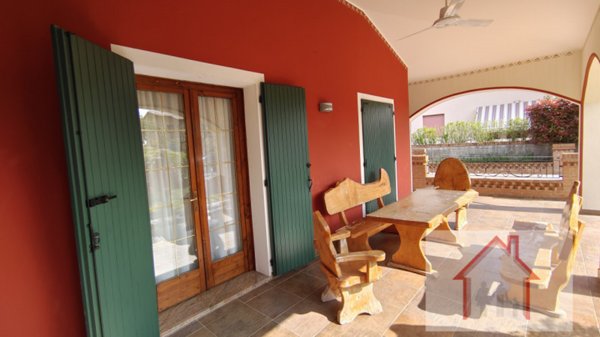 casa indipendente in vendita ad Arcade