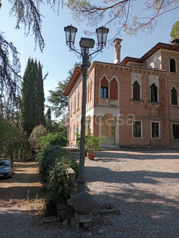 casa indipendente in vendita ad Asolo